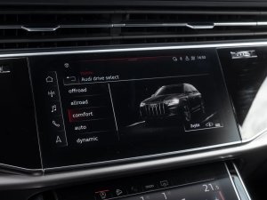 audi-q7-45tdi-s-line-acc-matrix-nezt