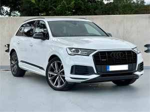 audi-q7-quattros-line