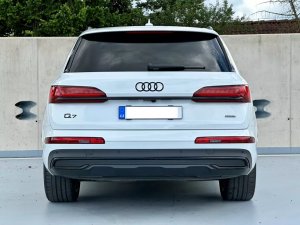 audi-q7-quattros-line