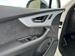 audi-q7-quattros-line