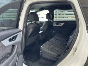 audi-q7-quattros-line