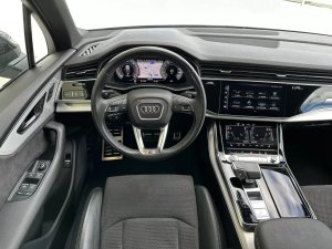 audi-q7-quattros-line