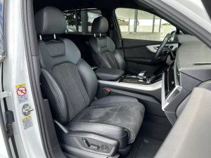audi-q7-quattros-line