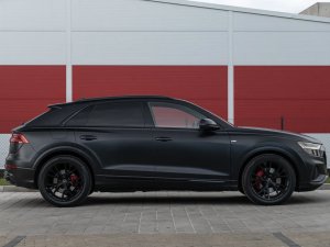 audi-q8-50tdi-quattro-s-line-matrix