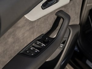 audi-q8-50tdi-quattro-s-line-matrix