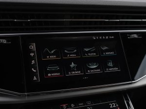 audi-q8-50tdi-quattro-s-line-matrix