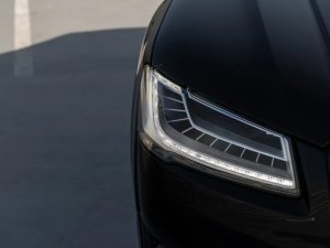 audi-s8-plus-matrix