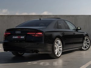 audi-s8-plus-matrix