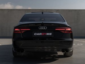 audi-s8-plus-matrix