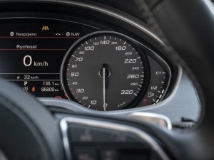 audi-s8-plus-matrix