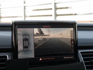 audi-s8-plus-matrix