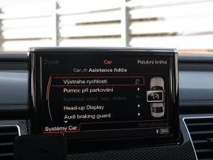 audi-s8-plus-matrix
