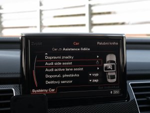 audi-s8-plus-matrix