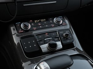 audi-s8-plus-matrix