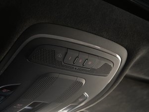 audi-s8-plus-matrix