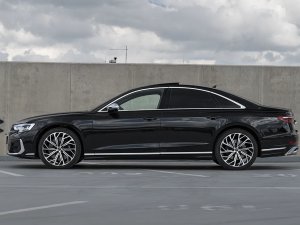 audi-s8-quattro