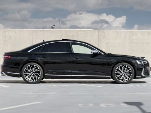 audi-s8-quattro