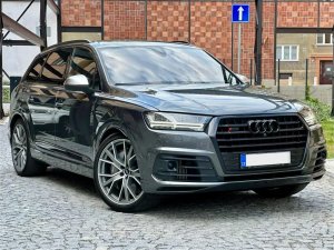 audi-sq7-matrix