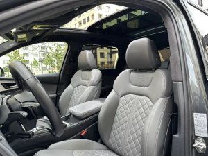 audi-sq7-matrix