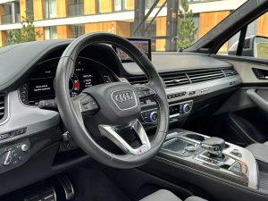 audi-sq7-matrix