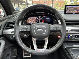 audi-sq7-matrix