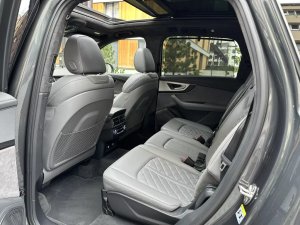 audi-sq7-matrix