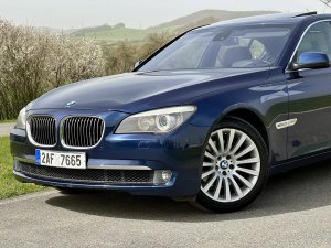bmw-740xd-f01