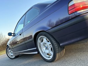 bmw-e36-328i-coupe-individual