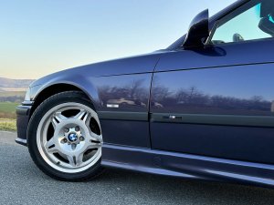 bmw-e36-328i-coupe-individual