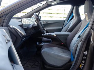 bmw-ix-xdrive40