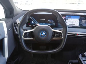 bmw-ix-xdrive40