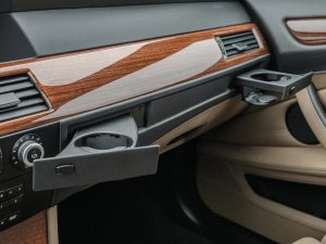 bmw-m5-e61-touring-50-v10-lci