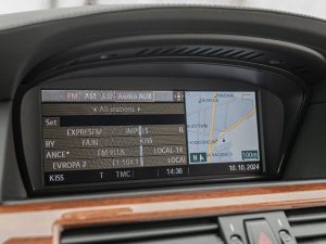 bmw-m5-e61-touring-50-v10-lci