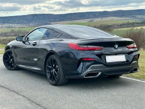 bmw-m850i-coupe-lci