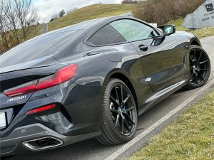 bmw-m850i-coupe-lci