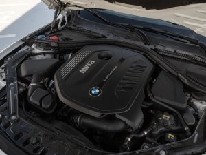 bmw-rada-4-440i-cabrio-mperformance