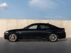 bmw-rada-5-530d-xdrive-m-sport