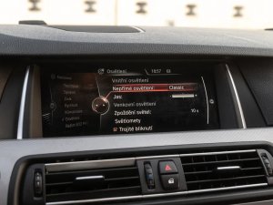 bmw-rada-5-530d-xdrive-m-sport