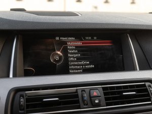 bmw-rada-5-530d-xdrive-m-sport