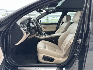 bmw-rada-5-535d-xdrive-m-sportaledpano