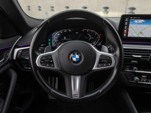 bmw-rada-5-540d-xdrive-touring-m-sport