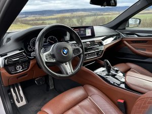 bmw-rada-5-m550d-touring-individual