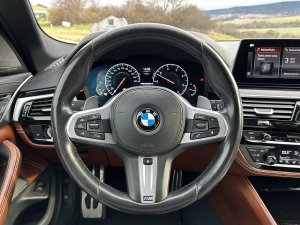 bmw-rada-5-m550d-touring-individual