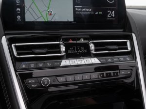 bmw-rada-8-m850i-xdrive-cabrio