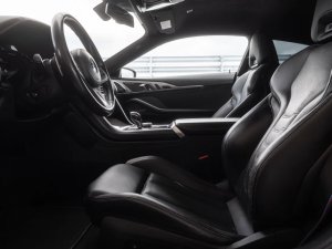 bmw-rada-8-m850i-xdrive-individual-carbon