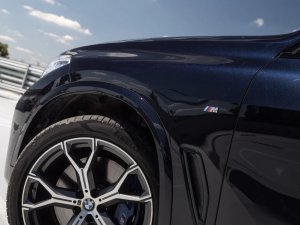 bmw-x5-30d-m-sport-dap-laser