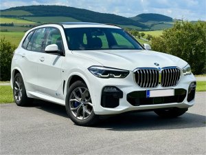 bmw-x5-30d-m-sport-hud-pano-aled-hk