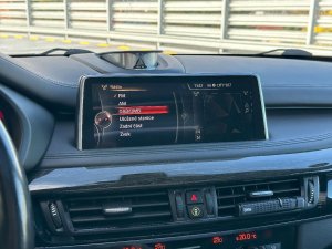 bmw-x5-m50d-bopanohud360