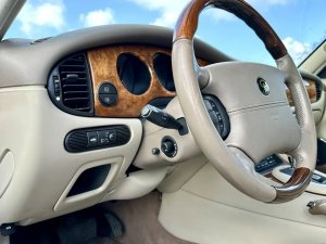 daimler-super-v8-x308-lwb