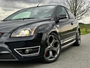ford-focus-st-25i